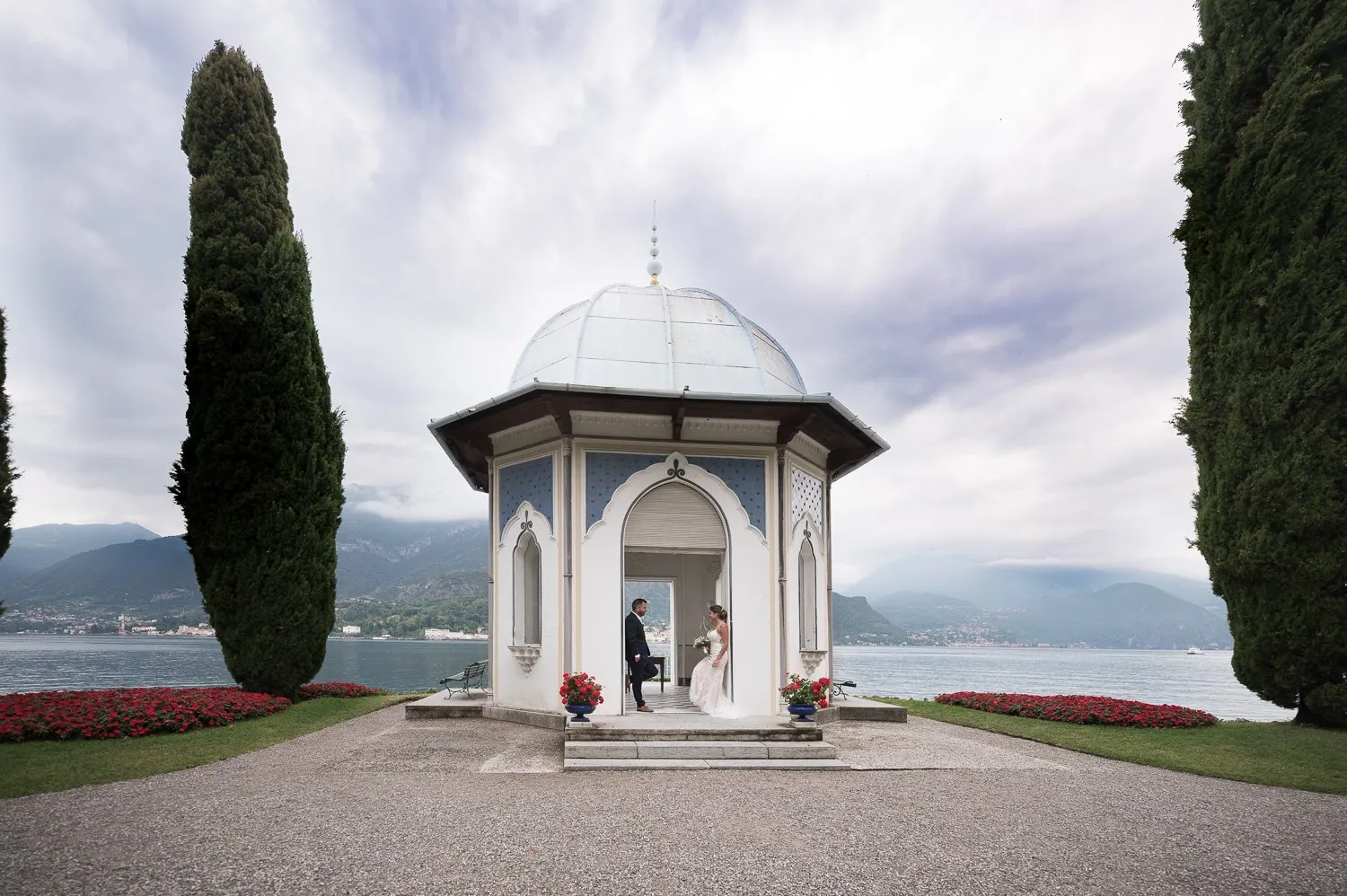 15.jpg elopement in lake como