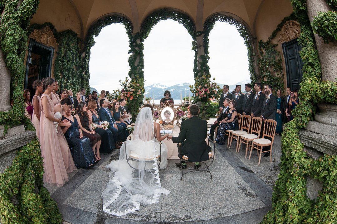 luxury wedding photographer
